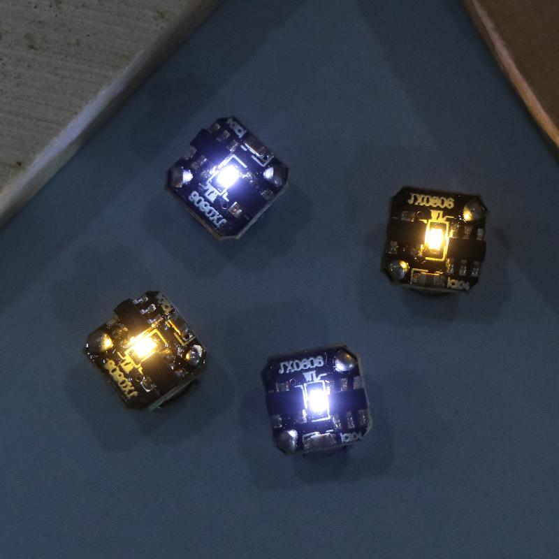 Lampe LED magnétique 7,5 mm, m - Solar System Model avis et prix